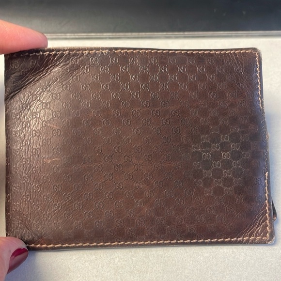 Gucci Vintage Mens Brown Leather Double G Bifold Wallet